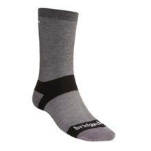 70%OFF 女性のハイキングソックス （男性と女性のための）Bridgedaleクールマックス（R）ライナーソックス Bridgedale CoolMax(R) Liner Socks (For Men and Women)画像